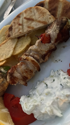 Opinii despre Taverna psaropoula în Κουτσουνάρι - Γαστρονομία και φιλοξενία