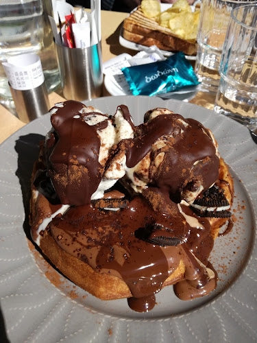 Αργοναυτών 49, Βόλος 382 21