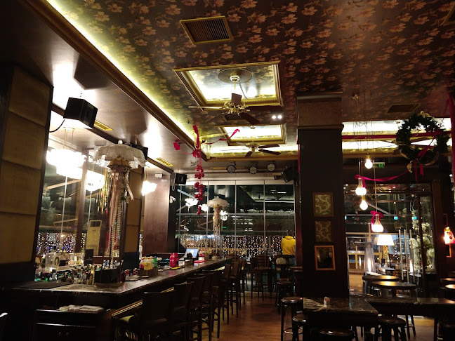 Comentarii opinii despre Baroque cafe bar