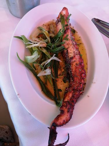 Opinii despre Το Νησάκι în Κατερίνη - Γαστρονομία και φιλοξενία