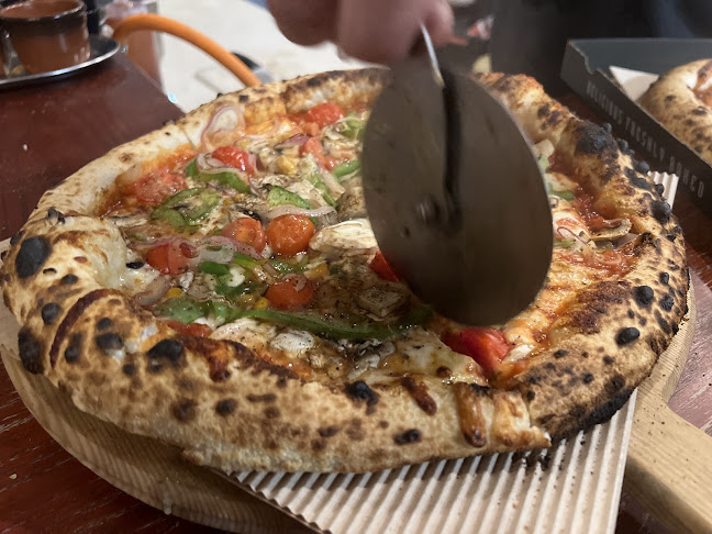 Christos family taverna & pizza pasta restaurant - Γαστρονομία και φιλοξενία