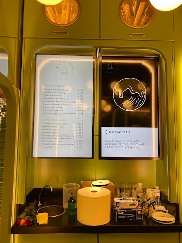 Mona Lisa L' Atelier Del Gelato | Athens