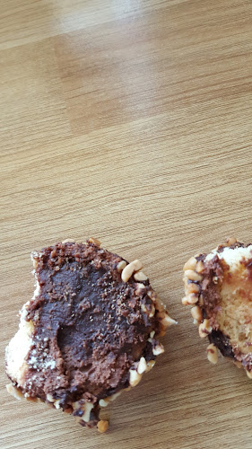 Opinii despre ΖΑΧΑΡΟΠΛΑΣΤΕΙΟ în Ρέθυμνο - Γαστρονομία και φιλοξενία