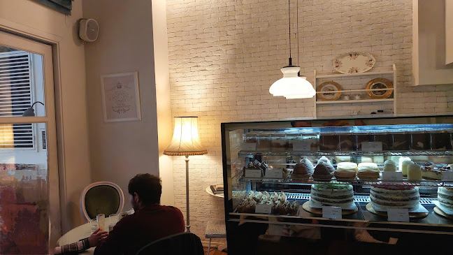 Σίνα 21, Αθήνα 106 72