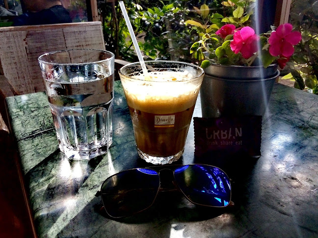 Ούλωφ Πάλμε 48, Ζωγράφου 157 71