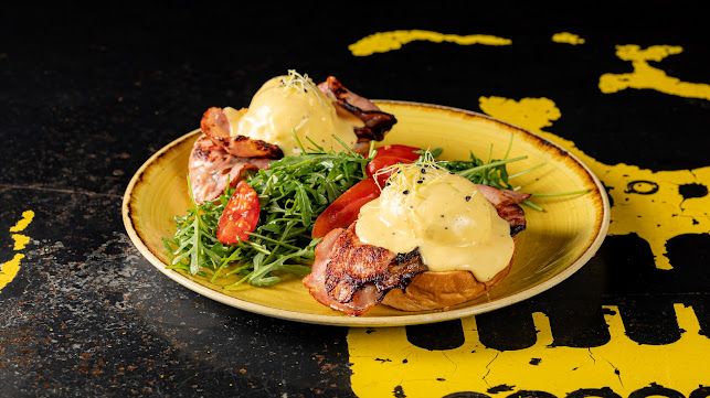 Opinii despre The Underdog® Flagship Store Thissio în Αθήνα - Γαστρονομία και φιλοξενία