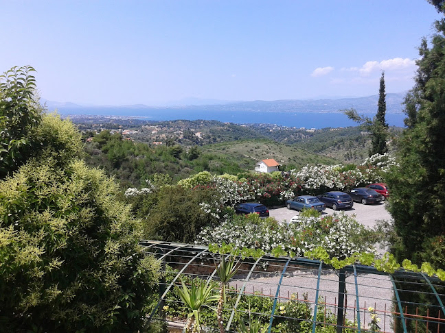 Opinii despre KTHMA ΚΟΛΙΜΑΤΣΗ în Μαρκόπουλο Ωρωπού - Γαστρονομία και φιλοξενία