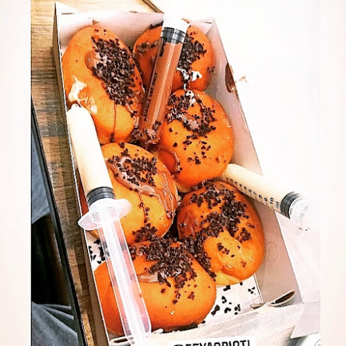 Central Coffee&Breaks