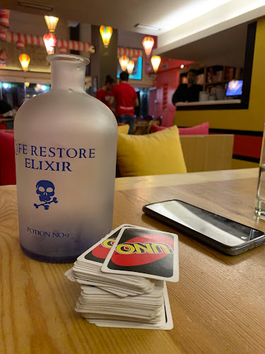 Opinii despre PLAyCE în Αθήνα - Γαστρονομία και φιλοξενία