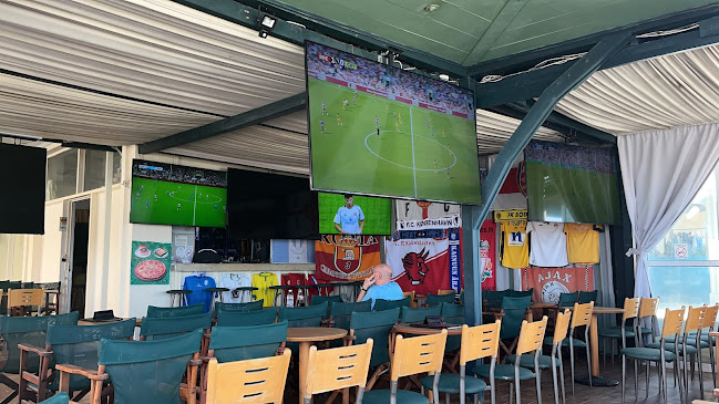 WORLDS SPORTS CAFE EDEM - Γαστρονομία και φιλοξενία