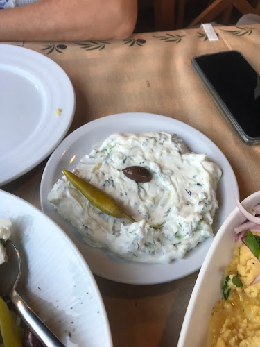 Opinii despre Tavern "To Filaraki" în Παλαιό Τσιφλίκι - Γαστρονομία και φιλοξενία