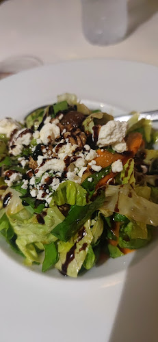 Kadena - Γαστρονομία και φιλοξενία