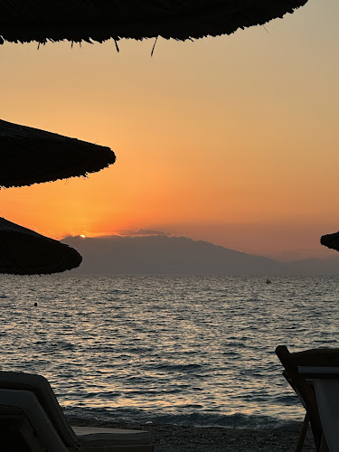 Opinii despre Eldoris Restaurant Beach bar în Ποσείδι - Γαστρονομία και φιλοξενία