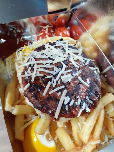 Cafe Pizza Restaurant Grill Kallirachi