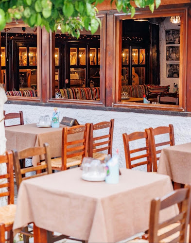 Comentarii opinii despre Το Ζεμπερέκι - Κουτούκι | Μοσχάτο