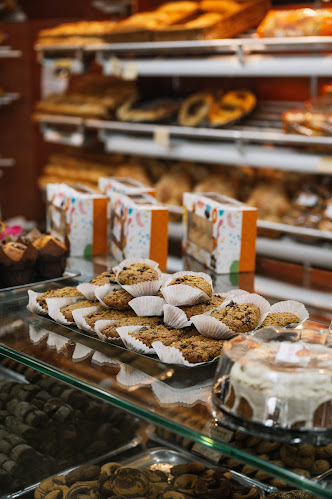 25ης Μαρτίου 252, Μοίρες 704 00