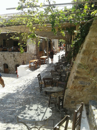 Μονεμβασιά 230 70