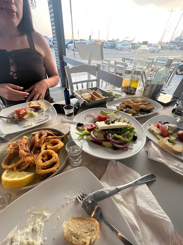 ARODO RESTAURANT - Τήνος