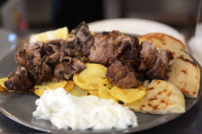 Σοφοκλή Βενιζέλου 52, Ρόδος 851 00