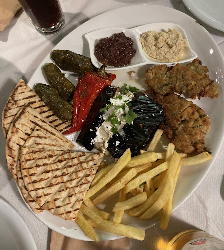 Comentarii opinii despre VASILIS RESTAURANT