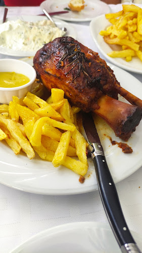 Comentarii opinii despre Φλαμουριές