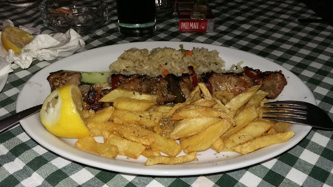 Triena Restaurant & Rooms - Μήθυμνα