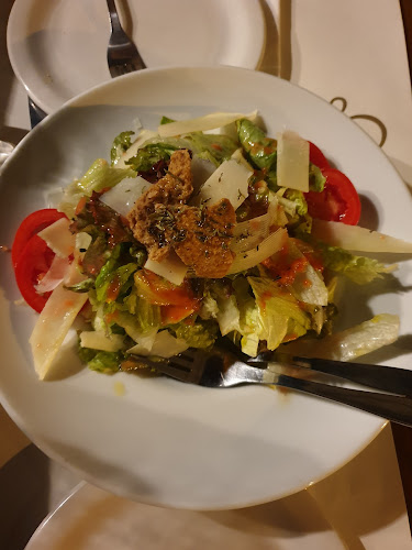 Φανός - Γαστρονομία και φιλοξενία