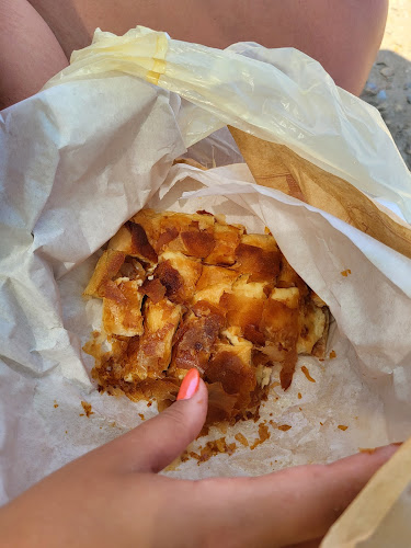 Μπουγάτσα Χανίων - Γαστρονομία και φιλοξενία