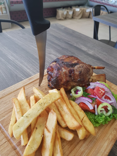 Καπνεργατών, Ναυαρίνου και, Ξάνθη 671 00