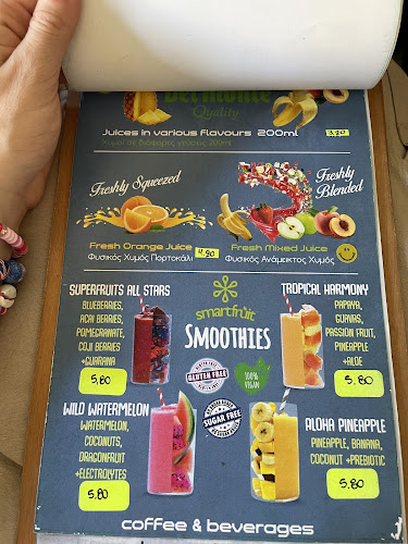 Opinii despre Skybar coffee & more în Κρεμαστή - Γαστρονομία και φιλοξενία