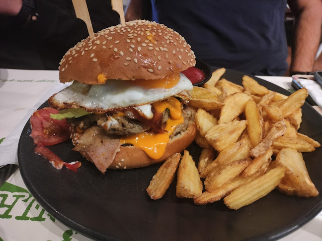 Opinii despre ΛΙΟΤΡΙΒΙ în Σαλαμίνα - Γαστρονομία και φιλοξενία