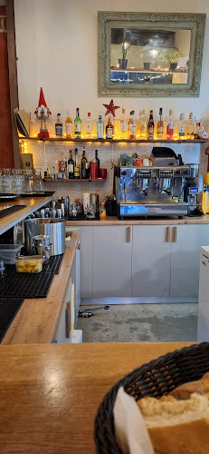 Comentarii opinii despre Συντρίμμι Συνεργατικό Καφενείο