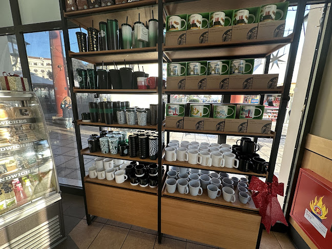 Starbucks - Γαστρονομία και φιλοξενία