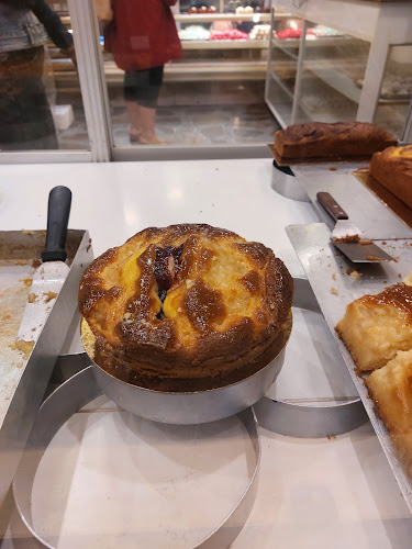 Comentarii opinii despre Patisserie Glykisma
