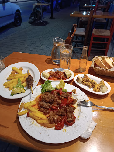 Τρικάλων 114-116, Καλαμπάκα 422 00