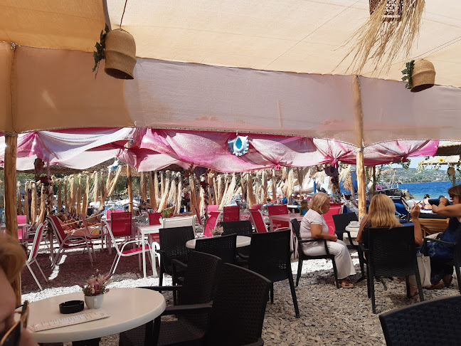 ALEKOS BEACH CAFE - Άγιοι Απόστολοι