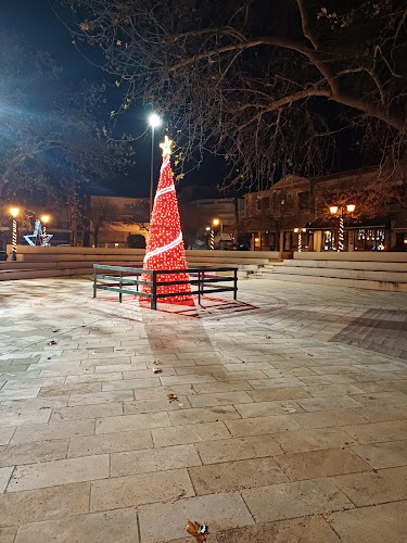 Comentarii opinii despre Αρχονταράκι Ουζερί - Μεζεδοπωλείο