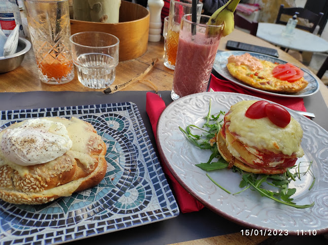 Madania - 'Αγιος Δημήτριος