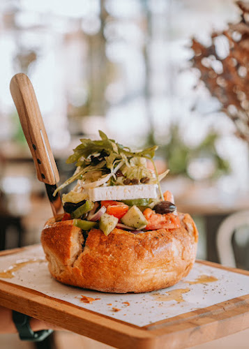 Opinii despre Πιρούνι και Μαχαίρι în Πέρδικα - Γαστρονομία και φιλοξενία