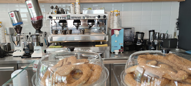 Opinii despre Bueno Coffee în Σταυρός - Γαστρονομία και φιλοξενία
