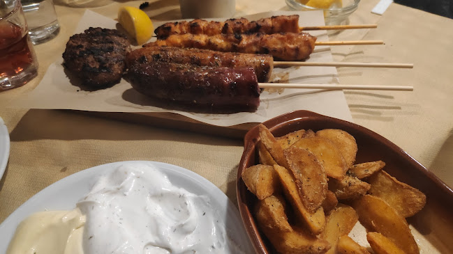 Της Κακομοίρας - Γαστρονομία και φιλοξενία