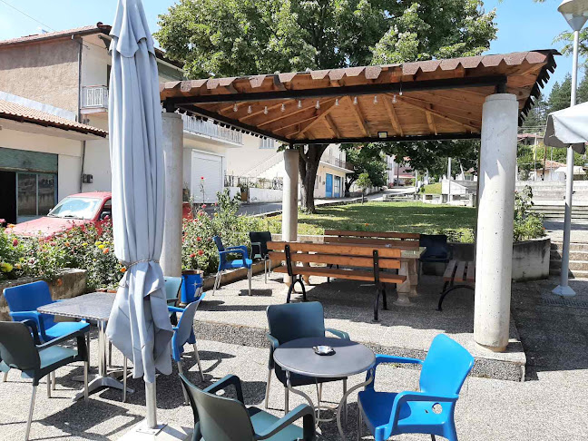 ΤΟ ΚΑΦΕ ΤΗΣ ΕΛΕΝΗΣ