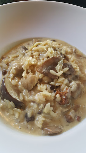 Agora Select - Αθήνα