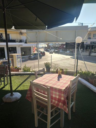 Opinii despre Ταβέρνα ΛΟΦΟΣ în Παλαιά Φώκαια - Γαστρονομία και φιλοξενία