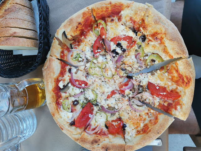 Opinii despre Restaurant Kipos în Καλλιθέα - Γαστρονομία και φιλοξενία