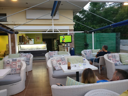 kayak cafe ice cream