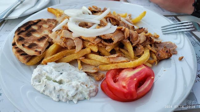 El Greco Restaurant - Beach Cafe 2