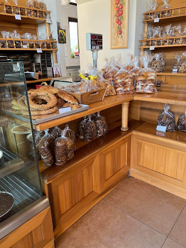 Bakery. Bakerei. Булочная-кондитерская - Γαστρονομία και φιλοξενία