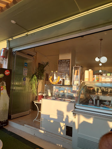 Comentarii opinii despre Παγωτομανία Πειραϊκή