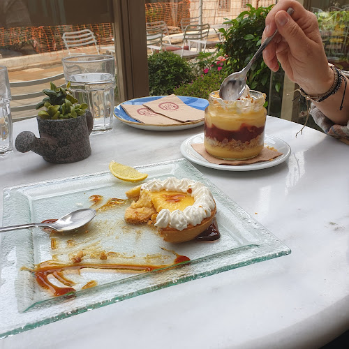 Πλ. Ελευθερωτών 10, Χαλάνδρι 152 32